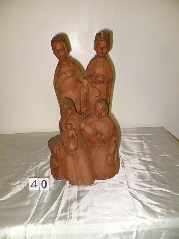 Presepe 40 - Gabon.jpg