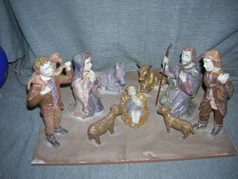 Germania - statue in ceramica invetriata.JPG