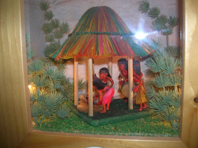 Amazzonia Peruviana-legno e saggina(f.c.).JPG