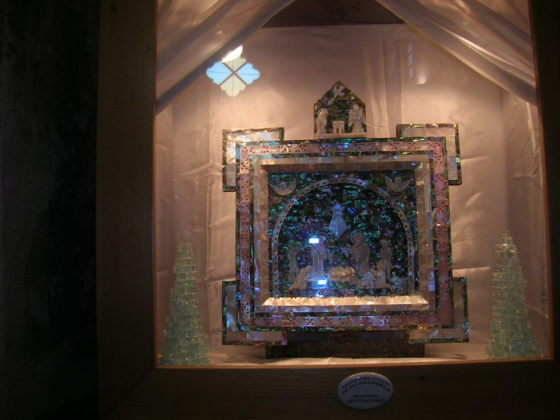 Gerusalemme-monoblocco in madreperla(f.c.).JPG