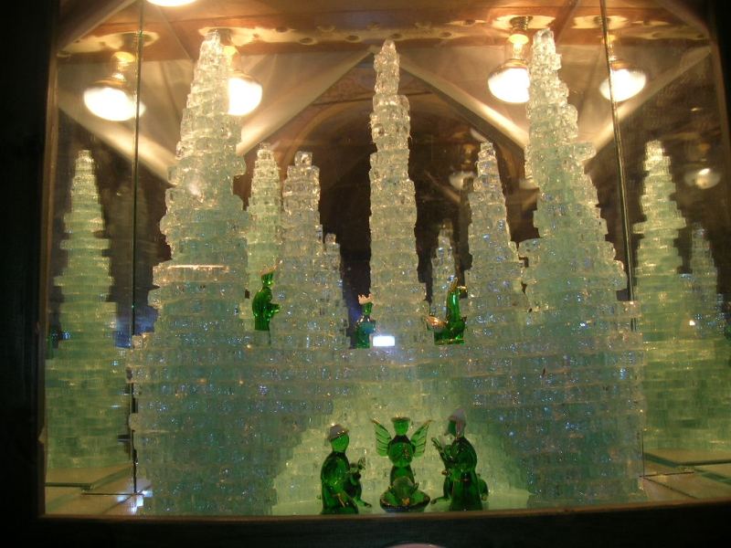 Ferruccio Giuliani cristalli e ceramica.JPG